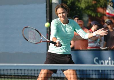 davenport volley usopen 05.jpg