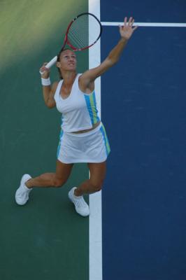 g4/91/669191/3/61403974.pierceserving2usopen05.jpg