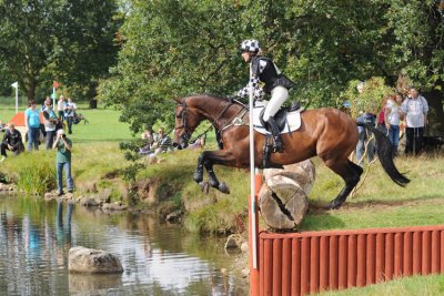 Dee Hankey on Chequers Playboy 11_DSC_6645