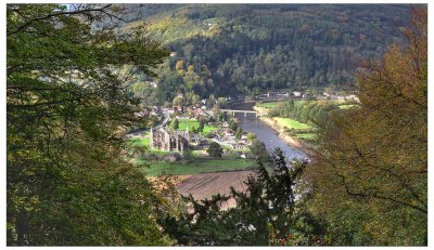 Tintern Abbey from Devil's Pulpit.