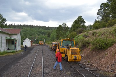 25 More MOW equipment this time in Sublette siding.jpg