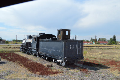 42 A forlorn 494 sits on an orphan piece of track near the Antonito station