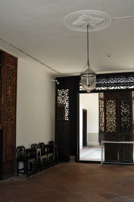 Front Hall of Yu Qing Mansion