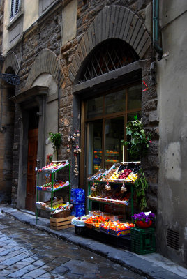 Alimentari on Via delle Terme3641