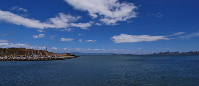 View across San Francisco Bay from Fort Baker<br />5507-8