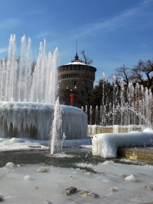 Icey Fountain, Castello Sforzesco <br />2743
