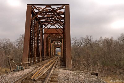 Train on trestle.jpg