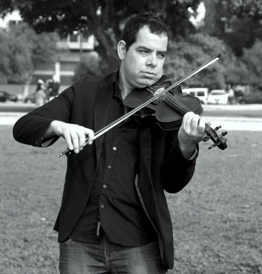 Guy Wittenberg Violinist