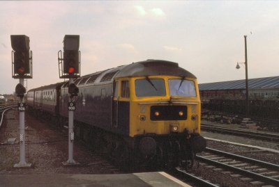 Class 47 pulling into Darlington North bound - 1988.