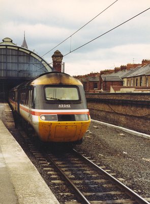 Class 43042 at northbound - Darlington 15 June 1991.