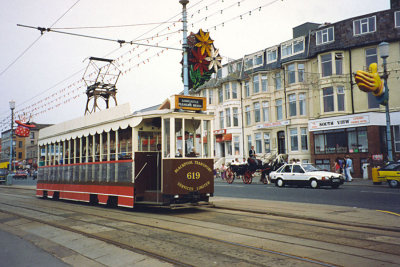 Blackpool  -619, known as the toast rack- oldest tram- Jun 1992.jpg