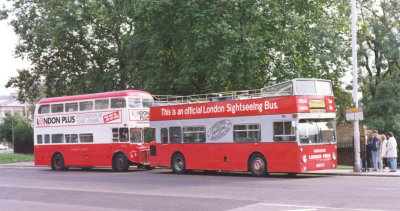 TGX 885W -London -Oct 1991.jpg