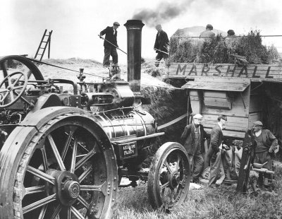Traction Engine - pre- Combine Harvesters - unknown date or location.