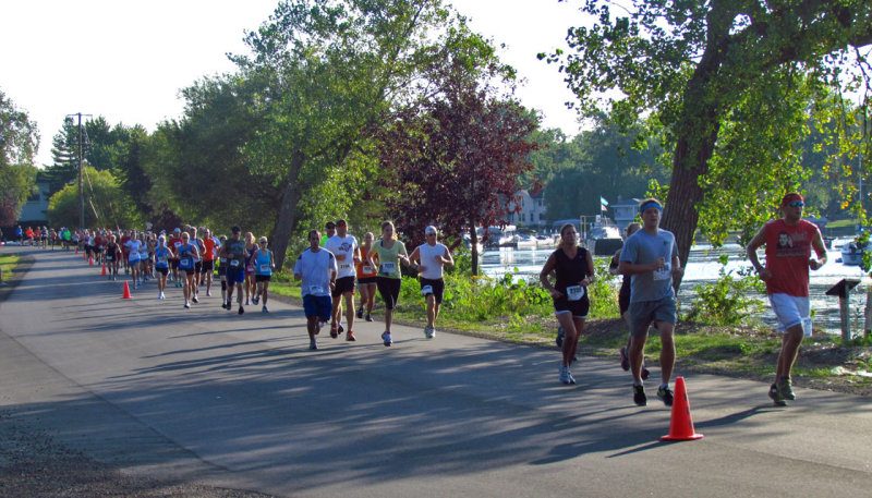 Half Marathon 9-2-12 runners on S Lawson4.jpg