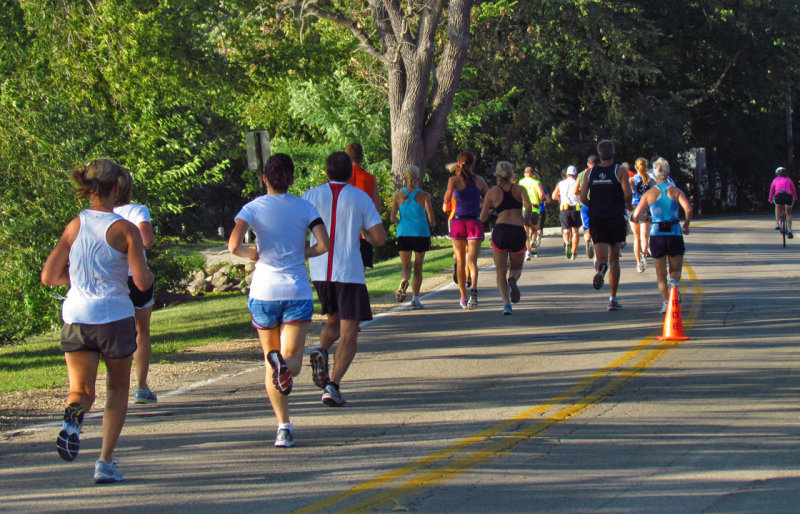 Half Marathon 9-2-12 runners on S Lawson17.jpg