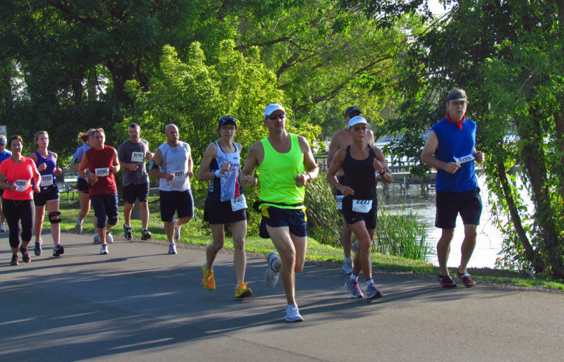 Half Marathon 9-2-12 runners on S Lawson29.jpg