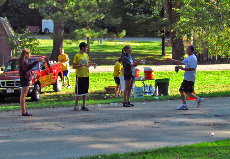 Half Marathon 9-2-12 water station at GLCC.jpg