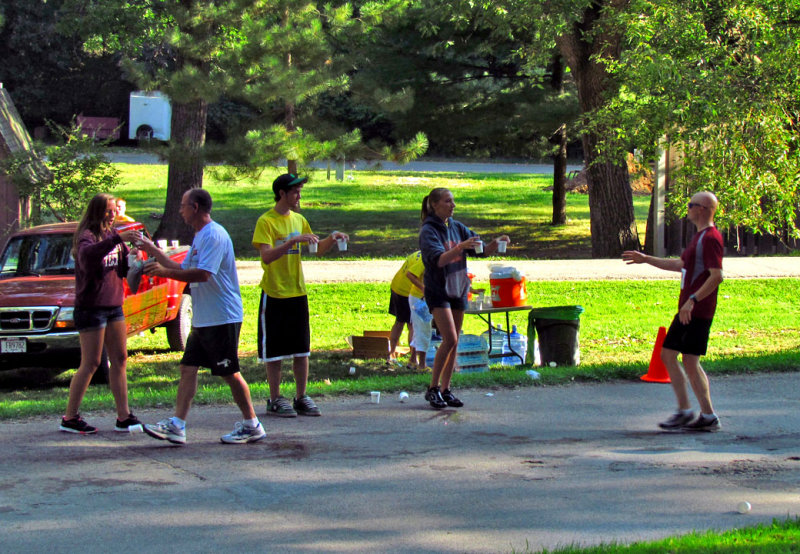 Half Marathon 9-2-12 water station at GLCC2.jpg