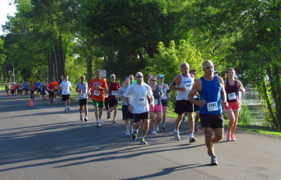 Half Marathon 9-2-12 runners on S Lawson26.jpg