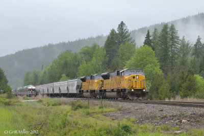 Eastbound grain empty and Kootenay Limited Yahk, BC