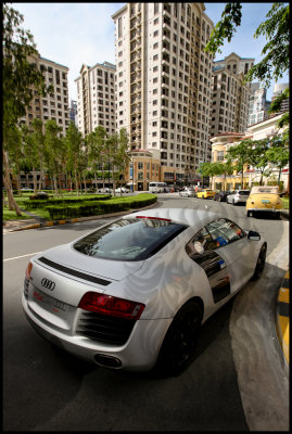 AUDI R8