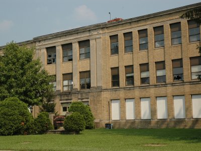 The old Elkins High School