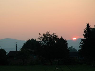 Sun setting in Elkins