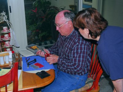 Fred Bassett prepares a larger band for the Broad-billed