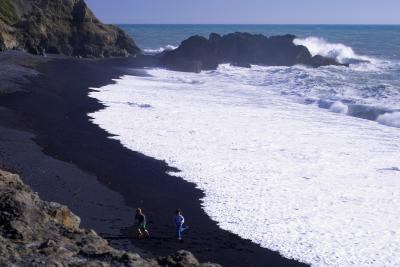 chasing waves, lost coast