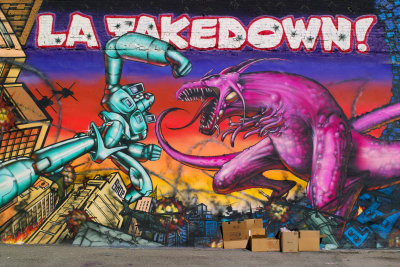 LA takedown graffitti