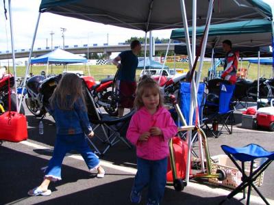 randys-girls-pits2.jpg