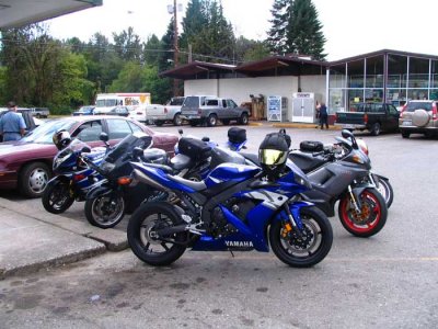bikes-in-randle2.jpg