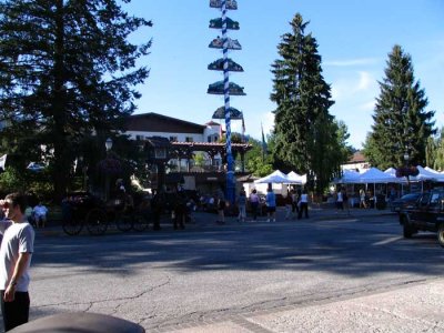 leavenworth-town3.jpg