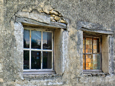 Luberon: Gordes Windows