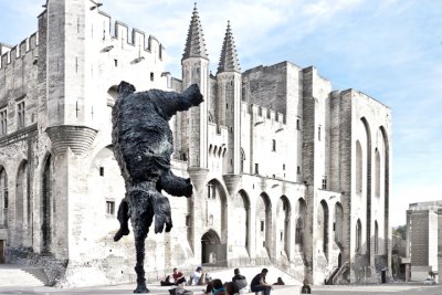 Avignon, An Eccentric Elephant