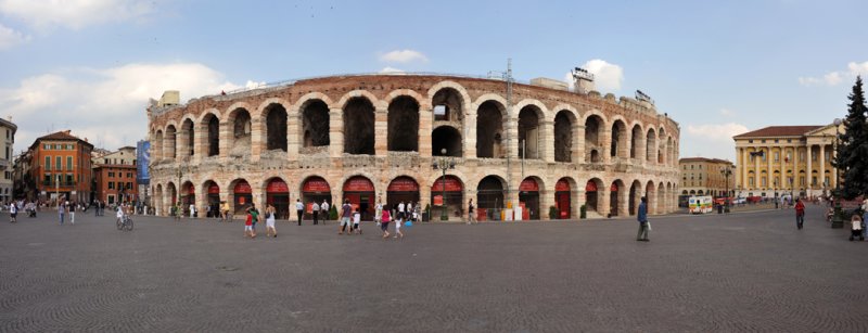 Panorama of Piazza Br and Verona's ancient arena