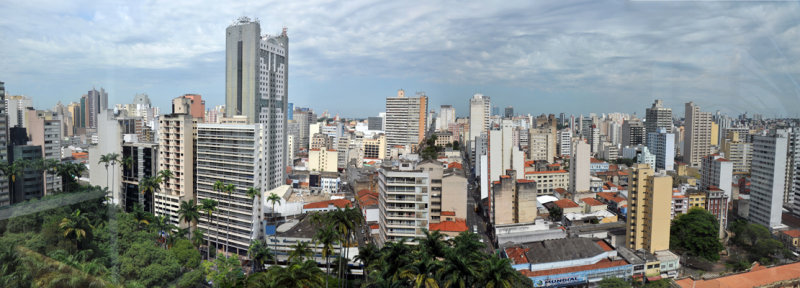 Panoramic view of Campinas looking west from Royal Palm Tower 