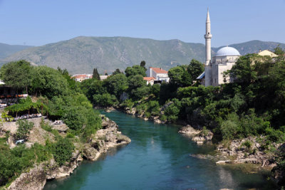 Neretva River looking north to the Koski Mehmed-Pasha Mosque from the Old Bridge