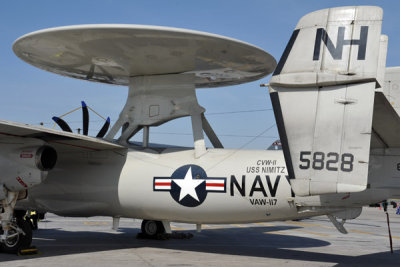 US Navy Grumman E-2C Hawkeye