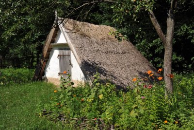 A-shaped shed, Krasna Popivka Farmstead, Pyrohiv Museum of Folk Architecture