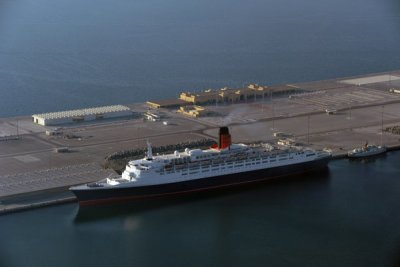The QEII - Port Rashid