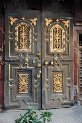 Ornate gate of a traditional mansion, Lahore