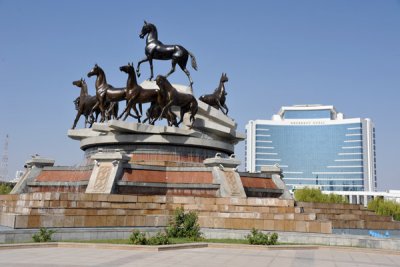 Ten Years of Independence Monument - i.e. Ten-Horses Square
