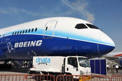 Boeing 787, Dubai Airshow 2011