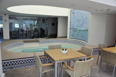 The little pool on top of Royal Palm Tower