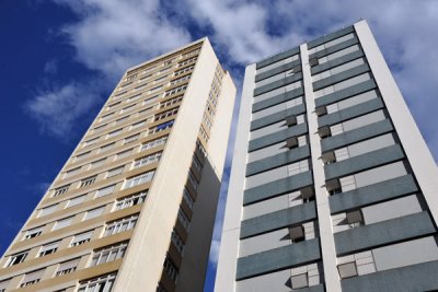 Campinas is full of mid-rise apartment buildings