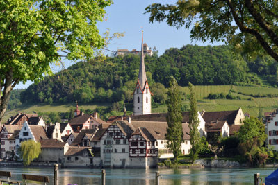 Stein am Rhein achieved city rights (Stadtrecht) in 1385