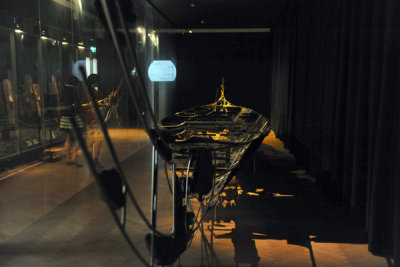 Hjortspring Warship - 20m long weighing 530 kg