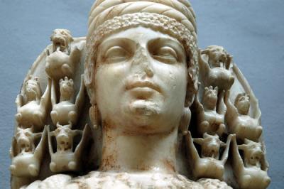 Detail of the head of Artemis
