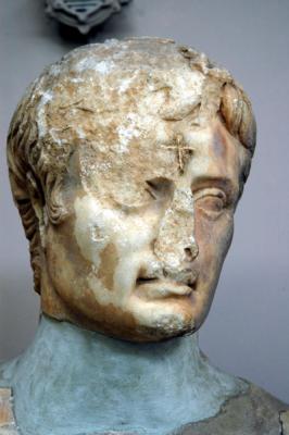 Statue of Augustus, 27 BC-14 AD